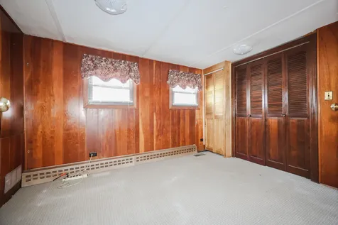17 Mark Street Nashua NH 03062
