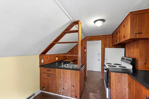 19 Grove Street Farmington NH 03835