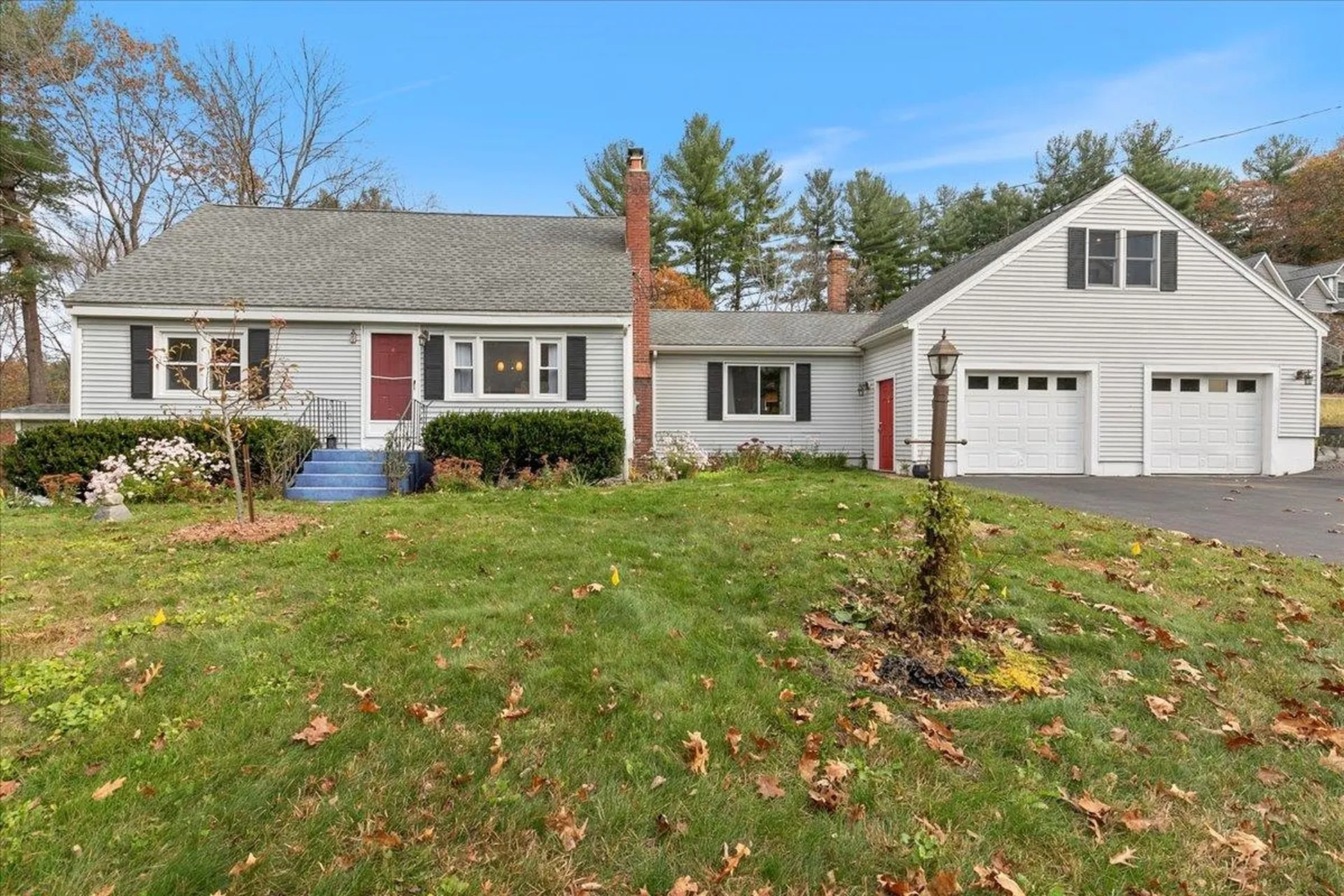 5 Dutton Road Pelham NH 03076