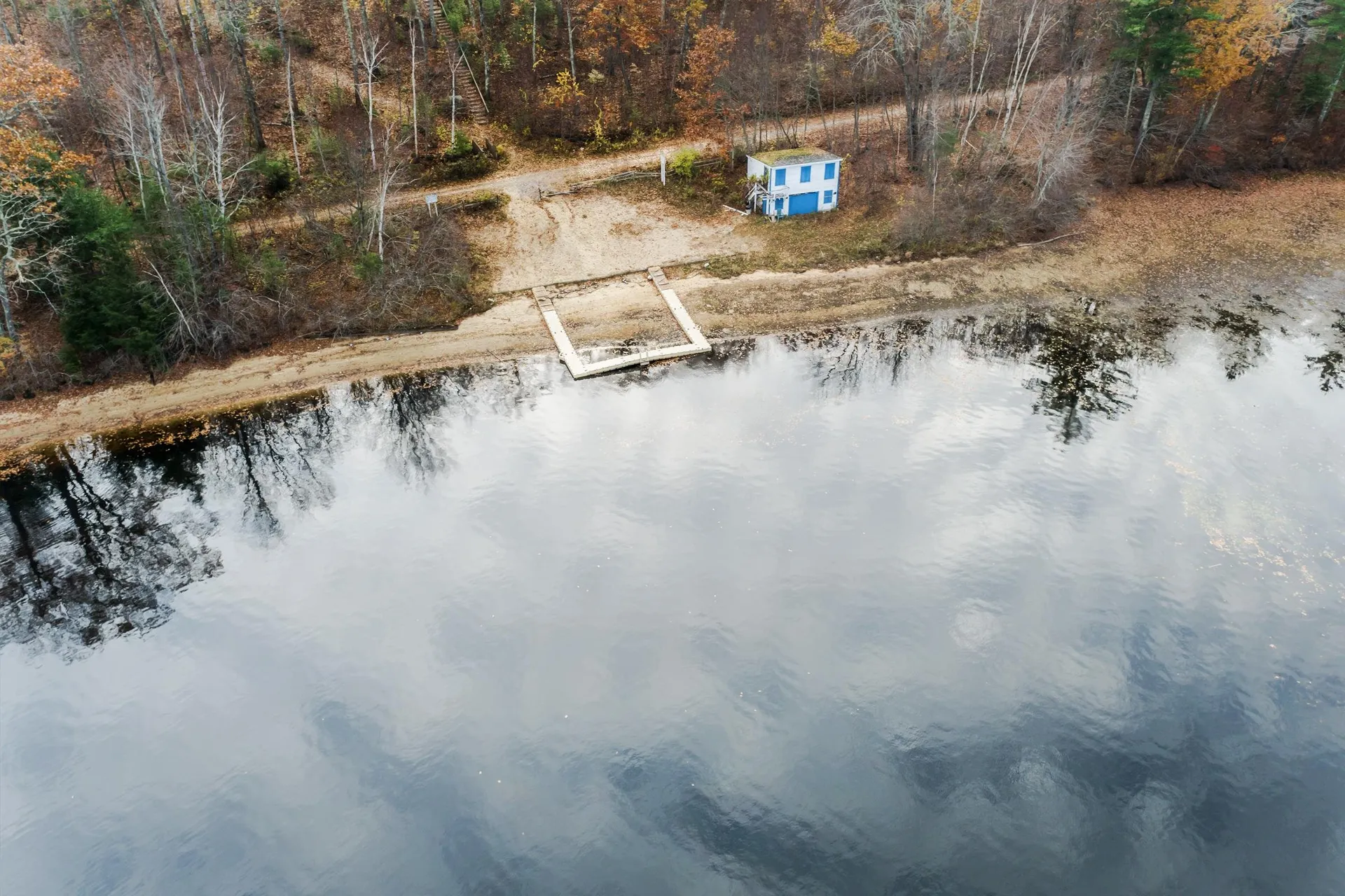 15 Sargent Drive Raymond NH 03077