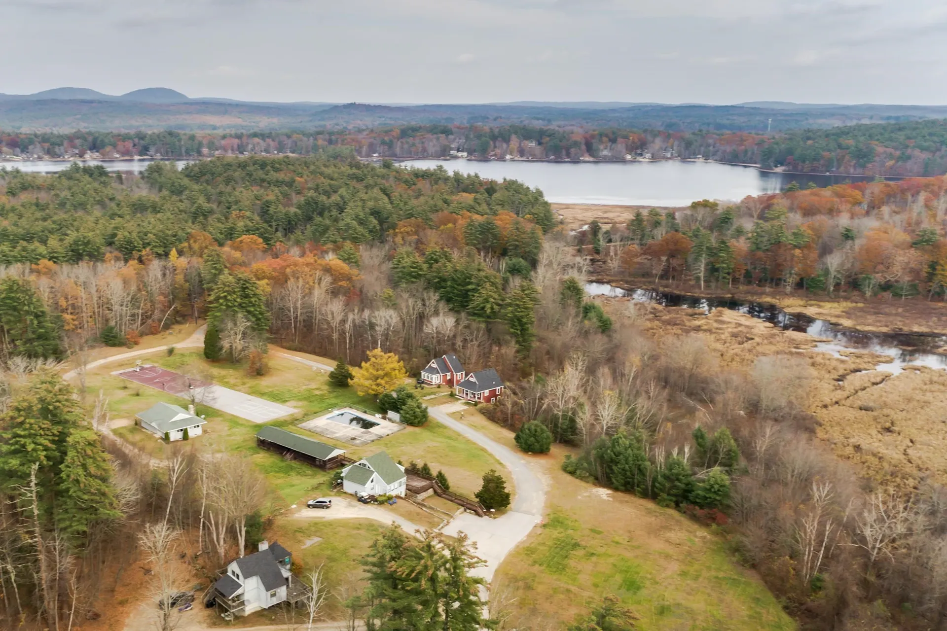 15 Sargent Drive Raymond NH 03077