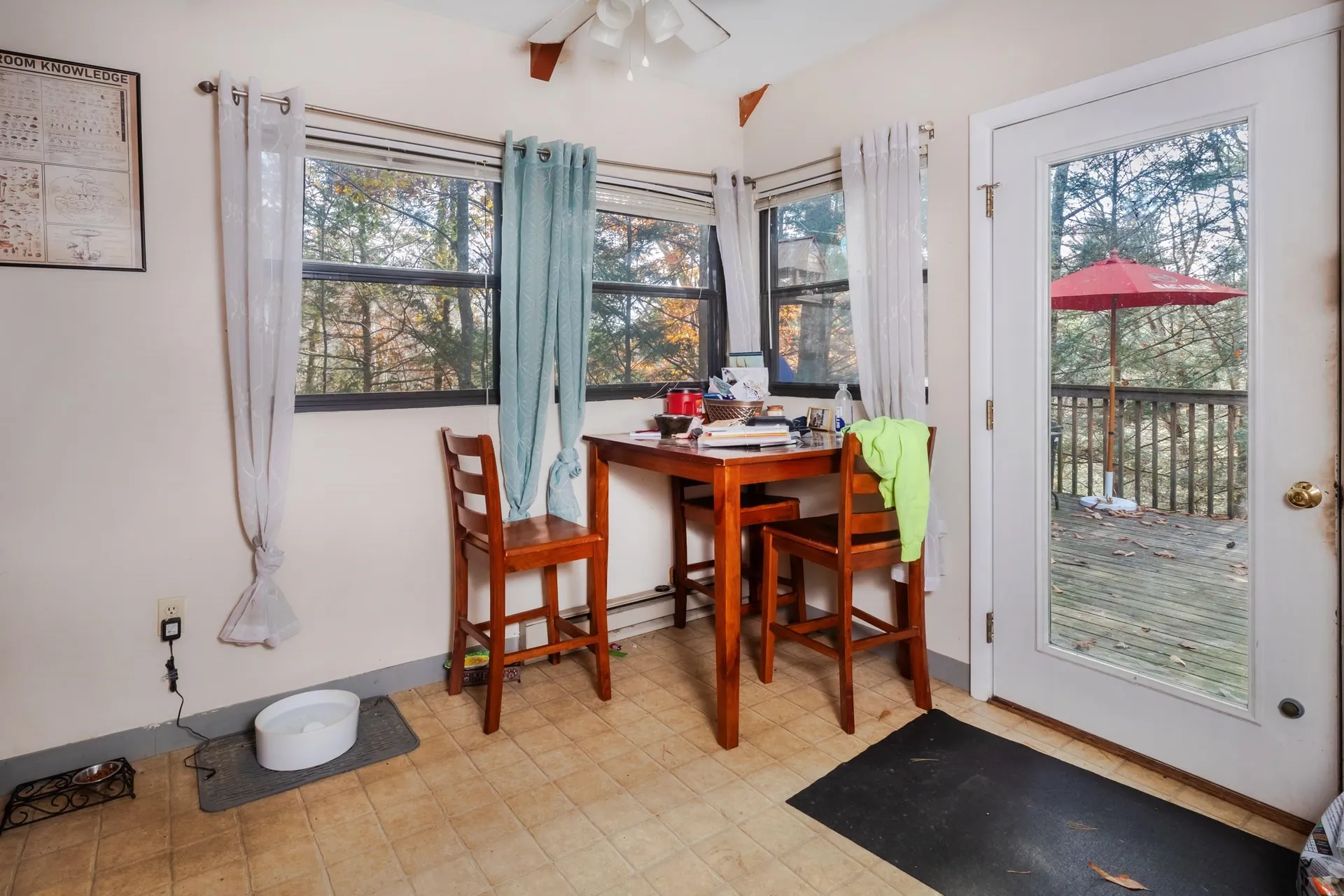 15 Sargent Drive Raymond NH 03077