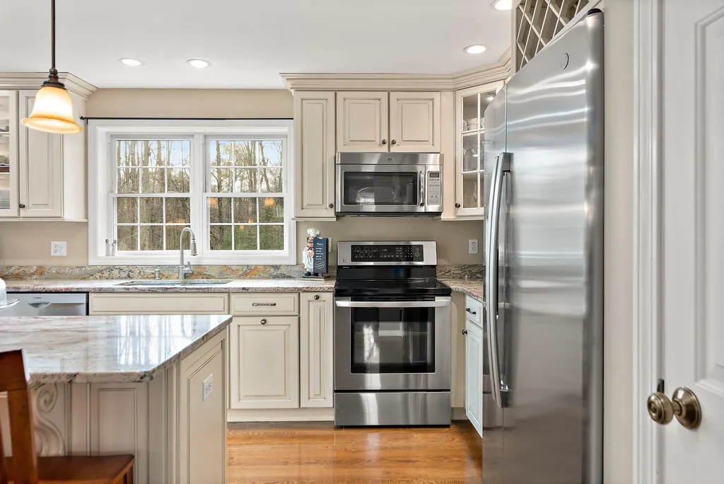 55 Hayden Circle Hampton NH 03842