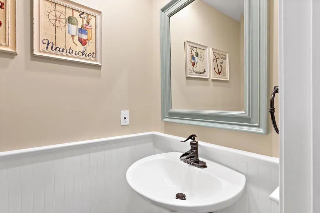 55 Hayden Circle Hampton NH 03842