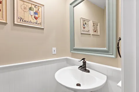 55 Hayden Circle Hampton NH 03842
