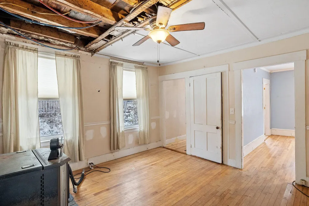 17 Mill Street Tilton NH 03276