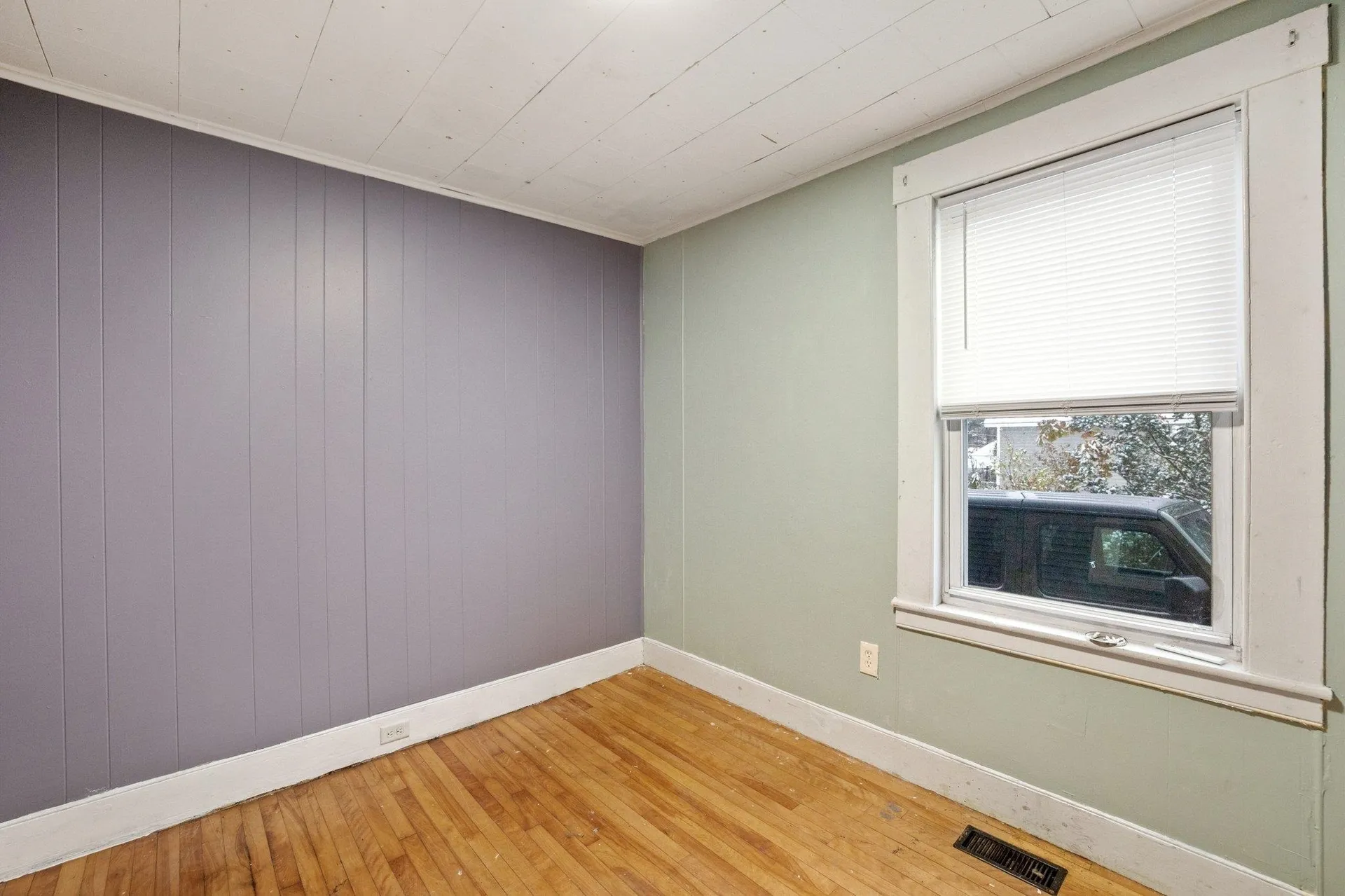 17 Mill Street Tilton NH 03276
