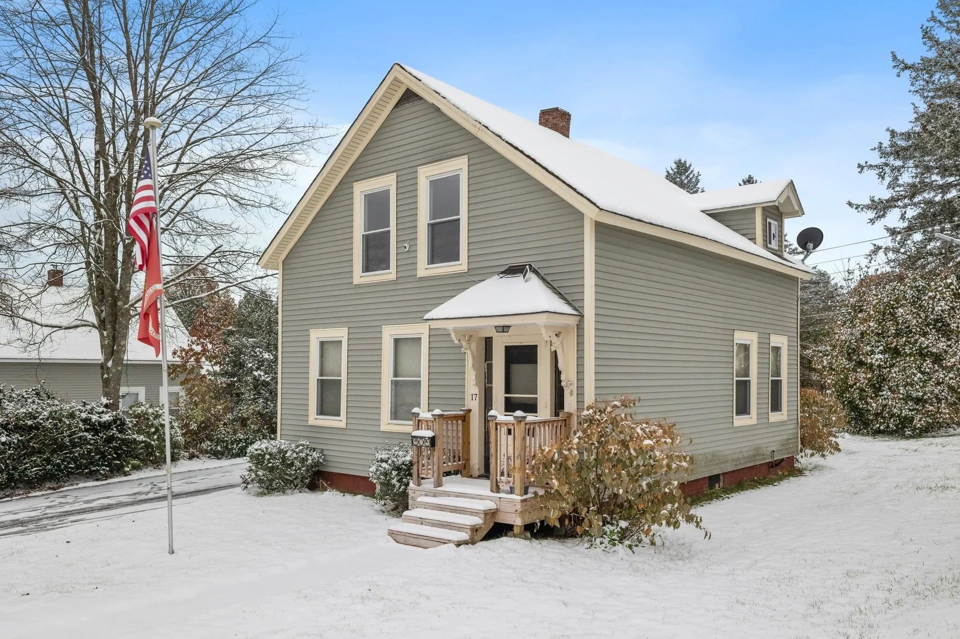 17 Mill Street Tilton NH 03276