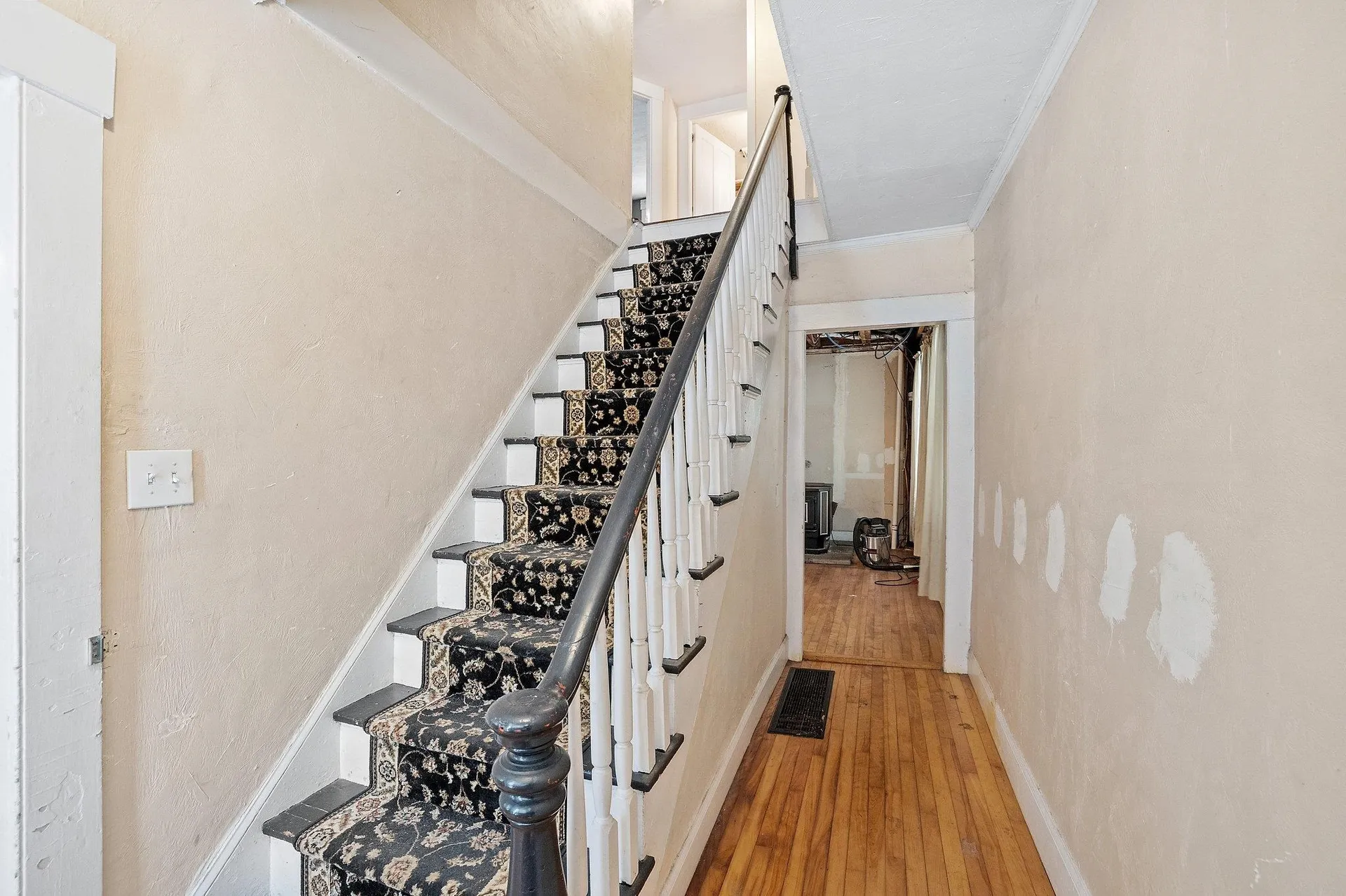 17 Mill Street Tilton NH 03276