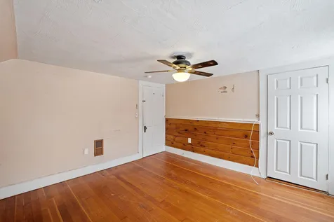 17 Mill Street Tilton NH 03276
