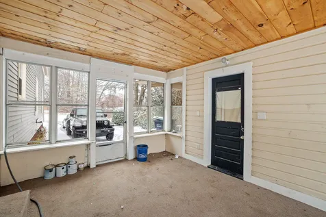 17 Mill Street Tilton NH 03276