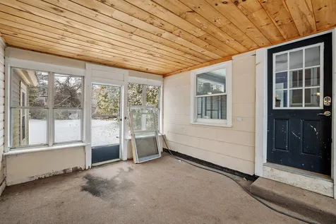 17 Mill Street Tilton NH 03276