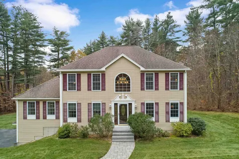 53 Lawrence Road Hudson NH 03051