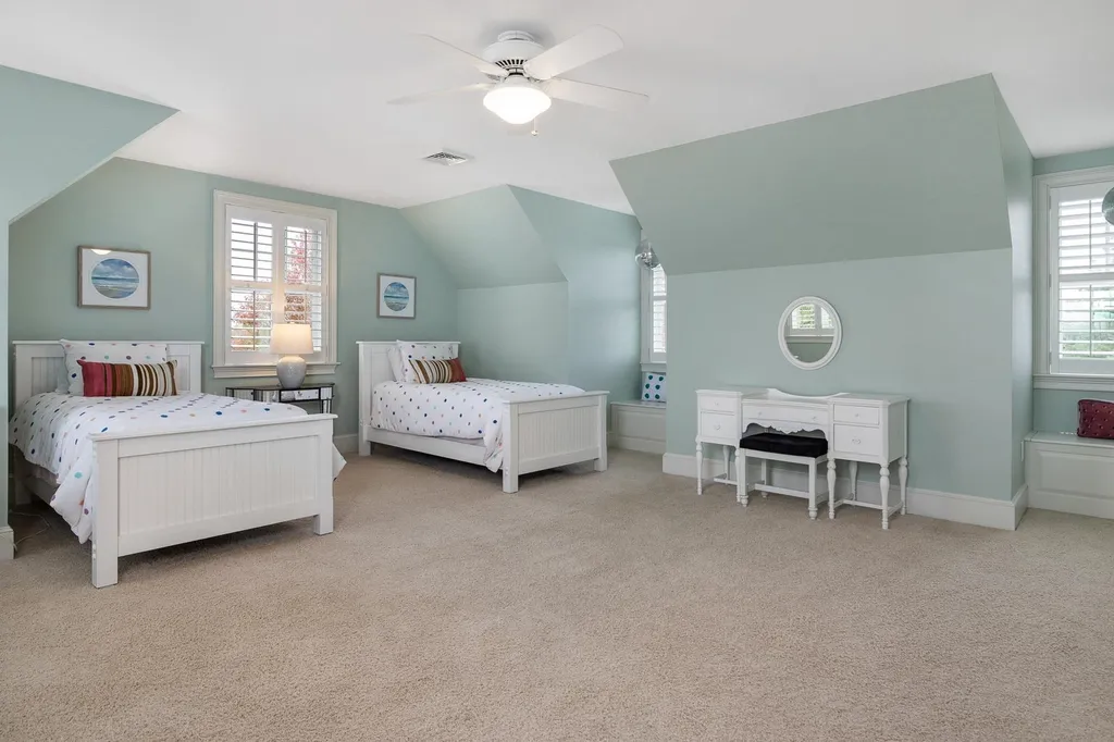 20 Brigham Lane Portsmouth NH 03801