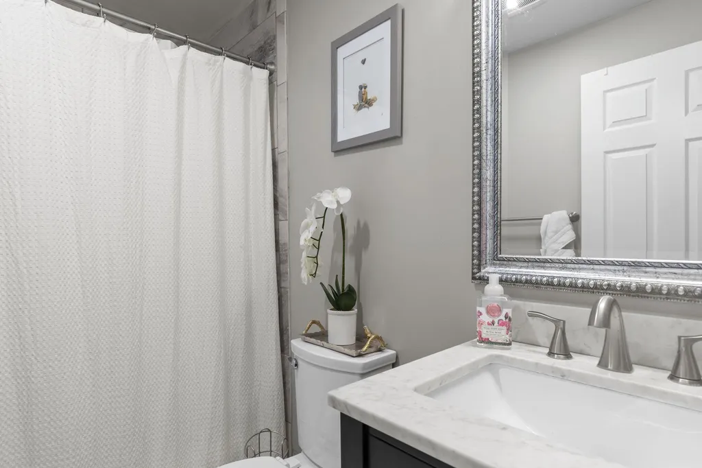 36 Dogtown Road Exeter NH 03833