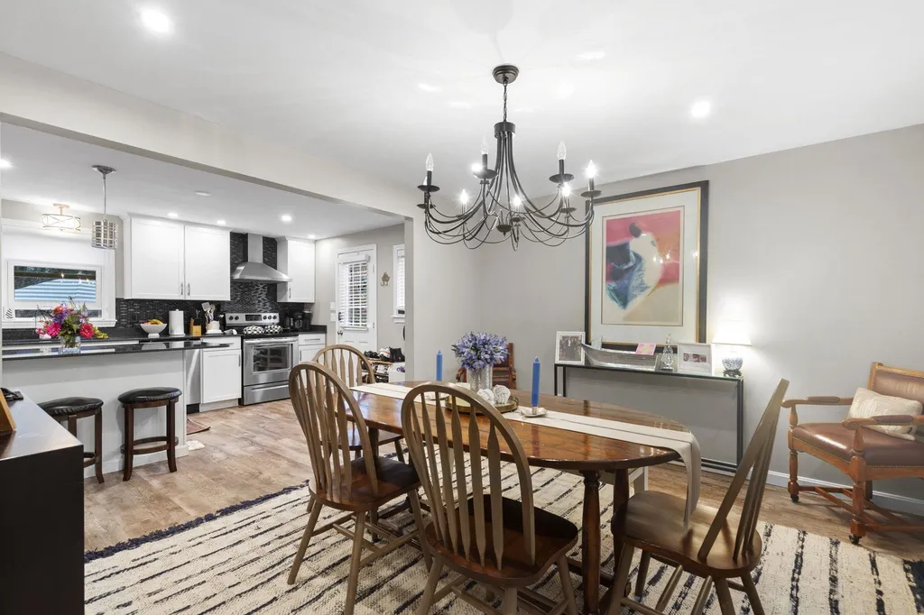 36 Dogtown Road Exeter NH 03833