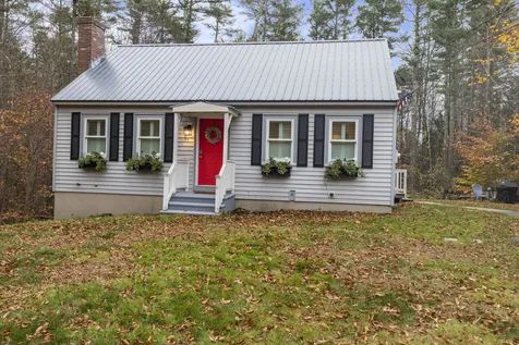 36 Dogtown Road Exeter NH 03833