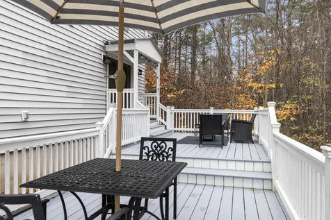36 Dogtown Road Exeter NH 03833