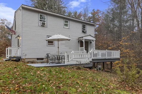 36 Dogtown Road Exeter NH 03833
