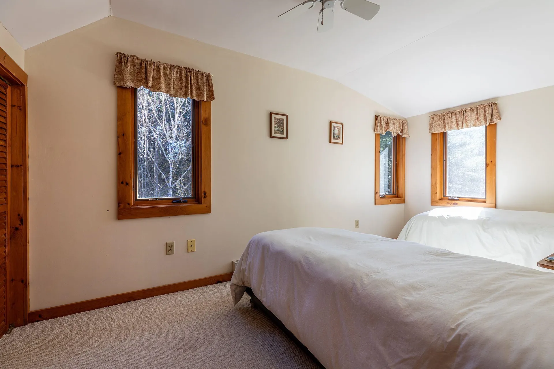 644 Deerwood Hill Londonderry VT 05155