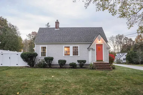 4 Chesley Street Dover NH 03820