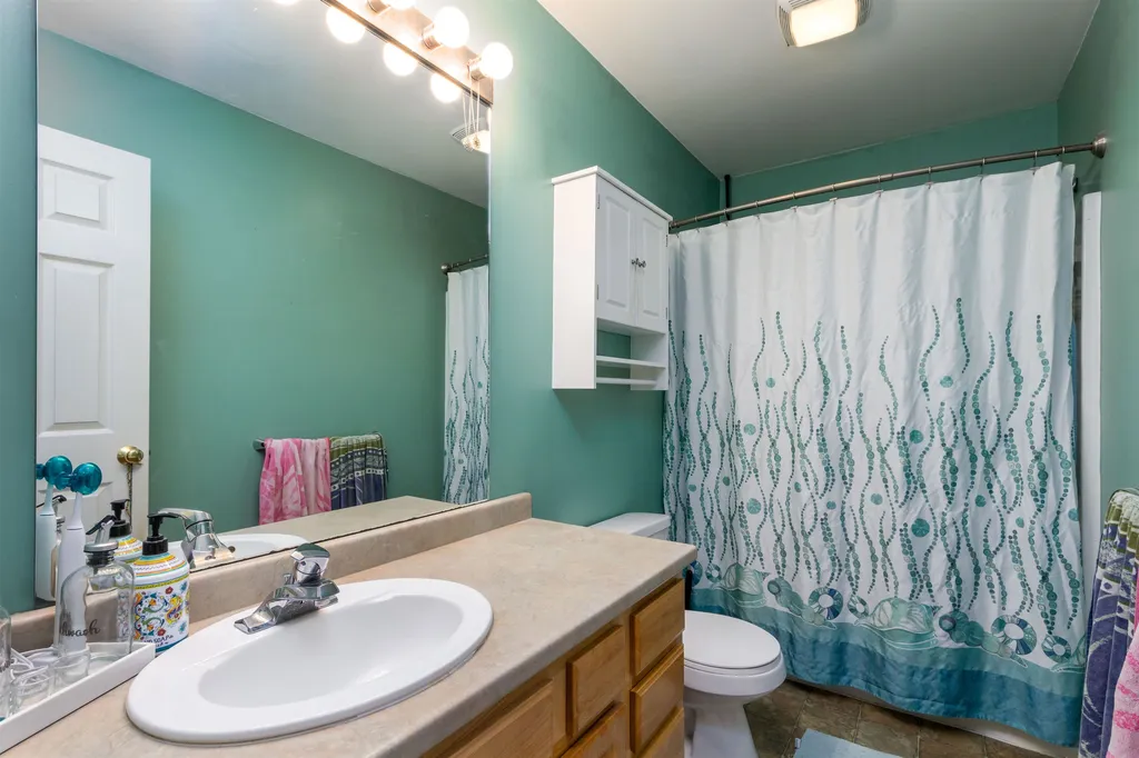 42 Colonial Road Fairfax VT 05454