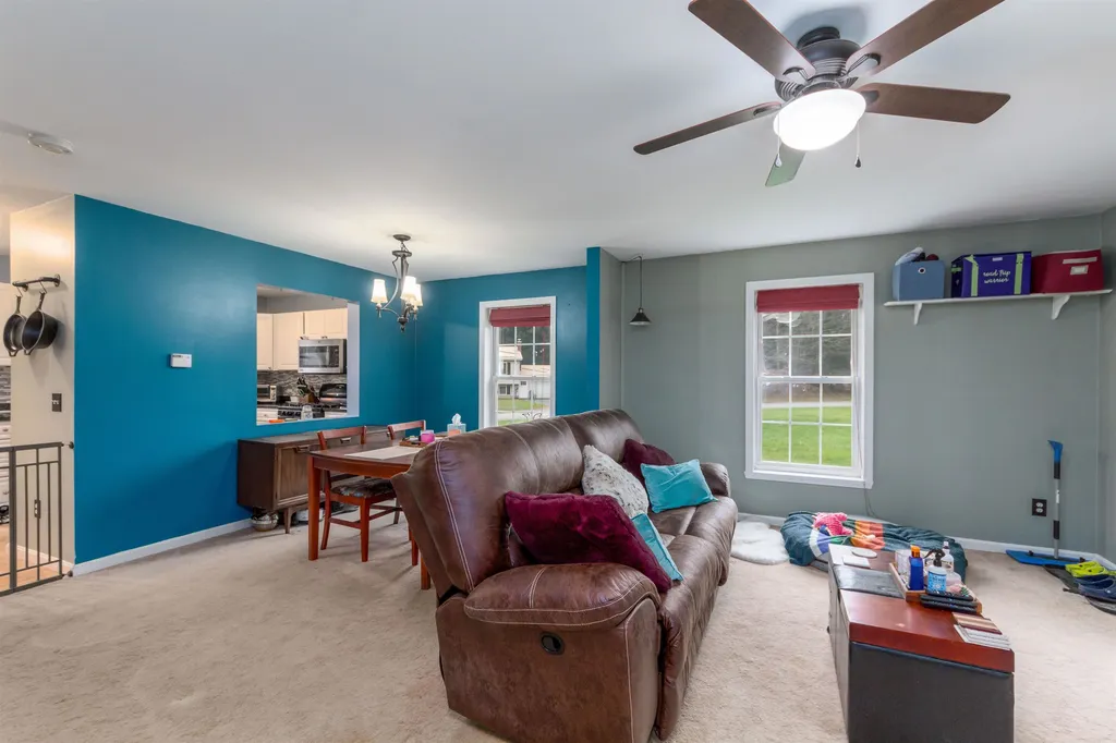 42 Colonial Road Fairfax VT 05454