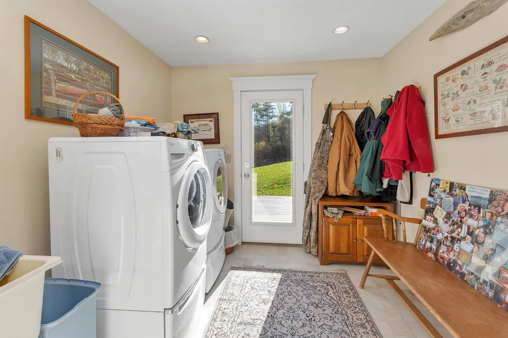 9 Bennett Farm Road Tuftonboro NH 03853