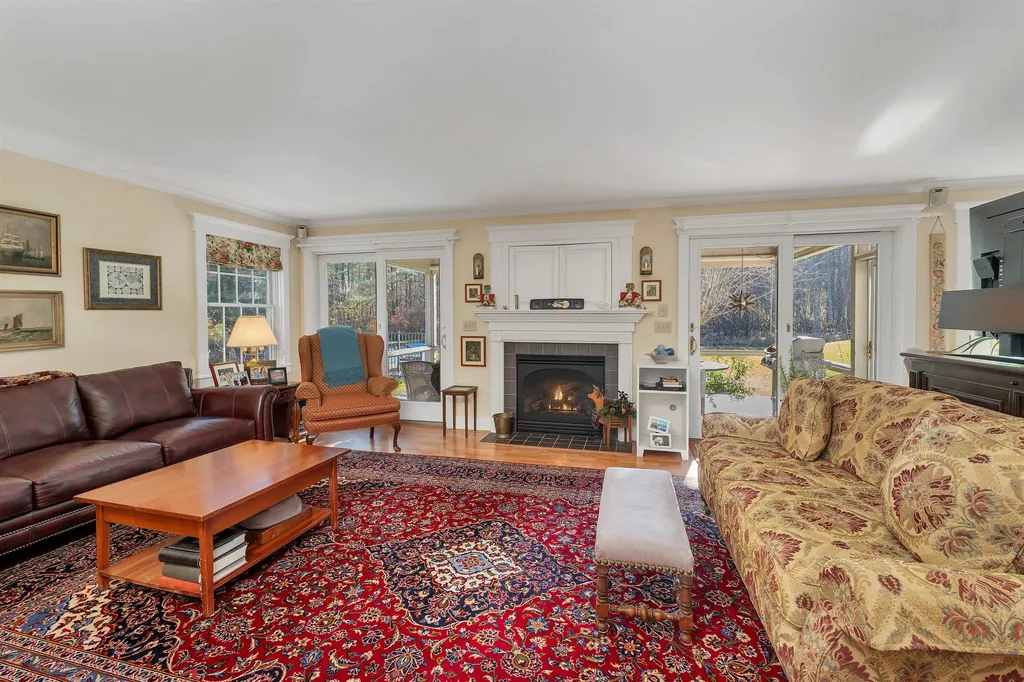 9 Bennett Farm Road Tuftonboro NH 03853