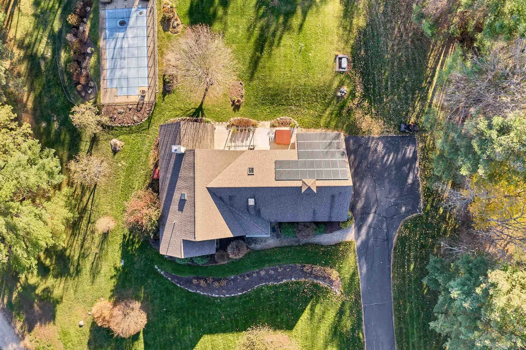 9 Bennett Farm Road Tuftonboro NH 03853