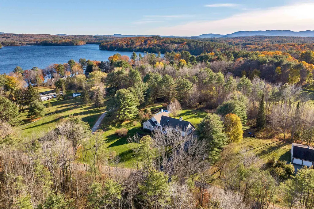 9 Bennett Farm Road Tuftonboro NH 03853