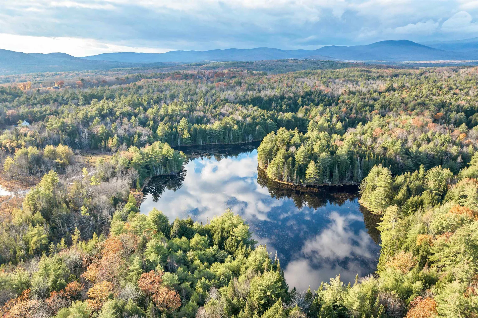 62 Whittier Highway Sandwich NH 03227