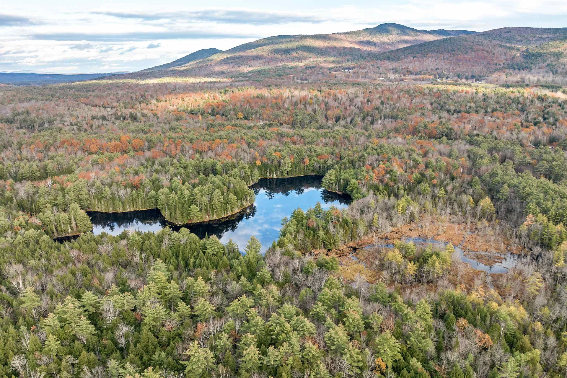 62 Whittier Highway Sandwich NH 03227