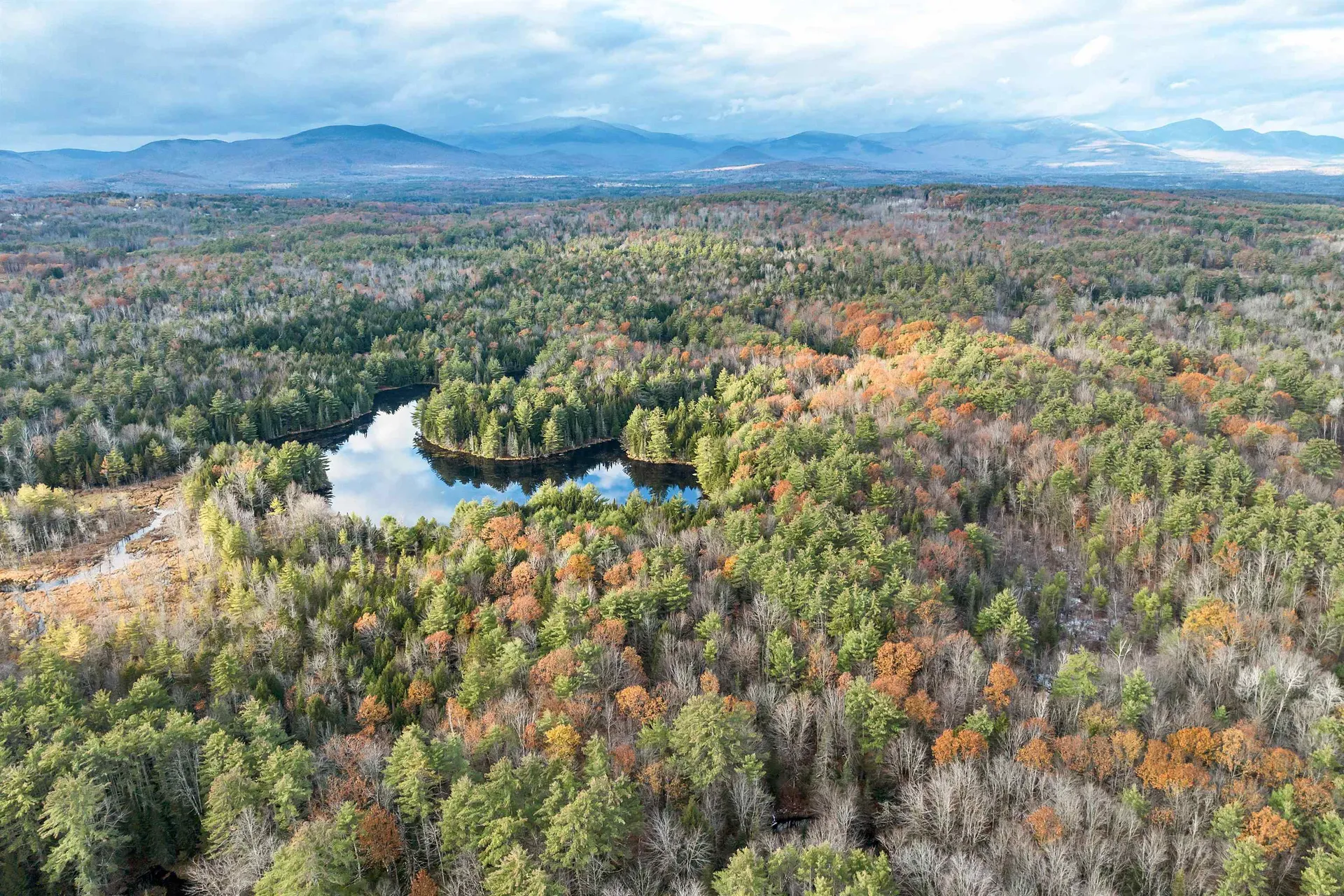 62 Whittier Highway Sandwich NH 03227