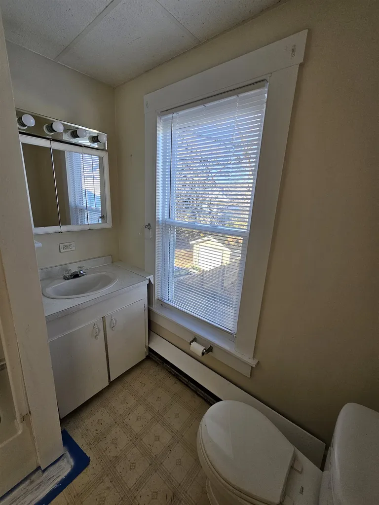 119B Franklin Street Franklin NH 03235