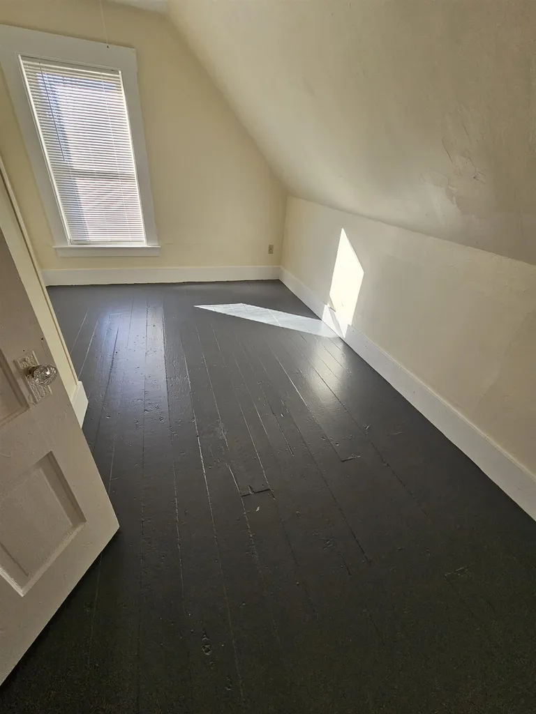 119B Franklin Street Franklin NH 03235