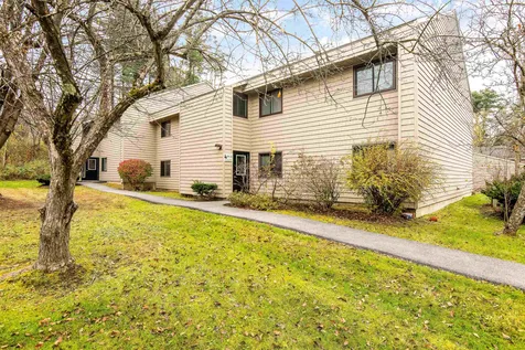 51 Hawthorne Circle South Burlington VT 05403