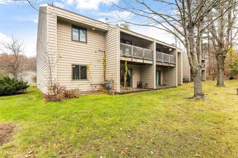 51 Hawthorne Circle South Burlington VT 05403