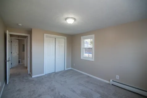 14 Babscott Lane Kingston NH 03848
