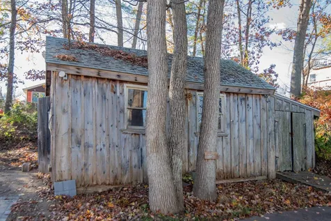 14 Babscott Lane Kingston NH 03848