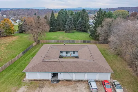 40 Adirondack View Bristol VT 05474