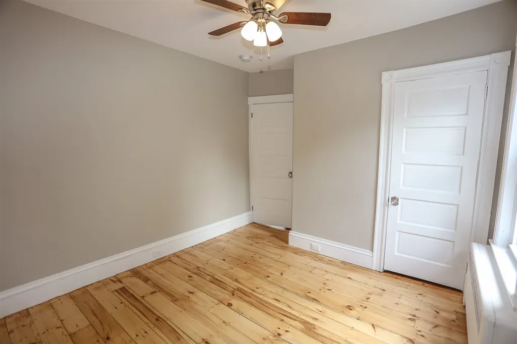 752 Hevey Street Manchester NH 03102