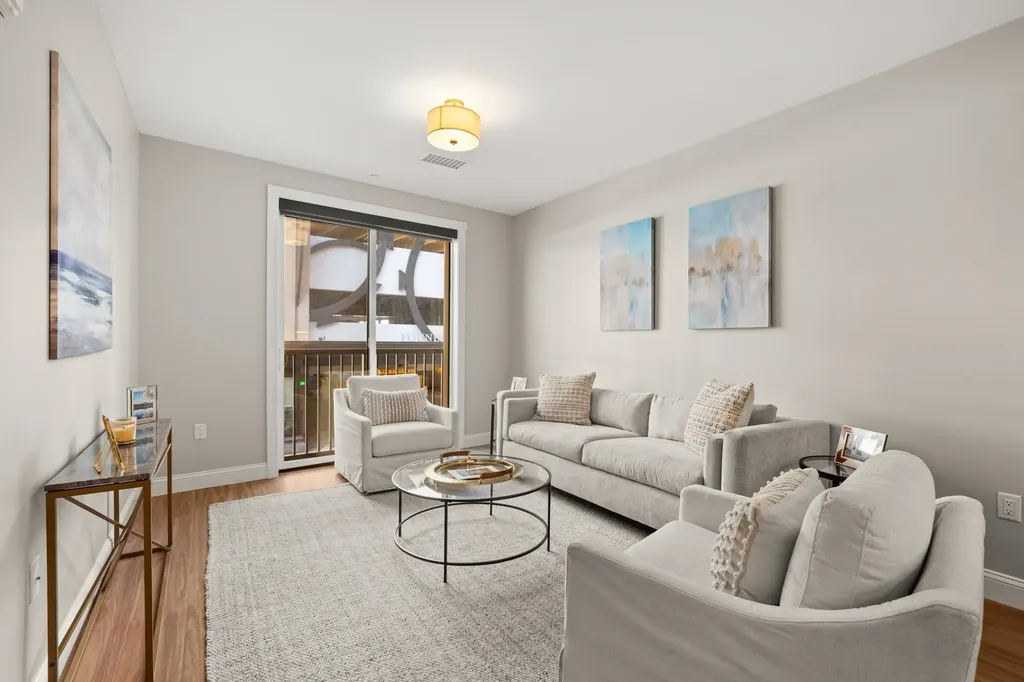 99 Foundry Place Portsmouth NH 03801