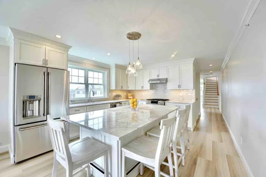 180 Kings Highway Hampton NH 03842