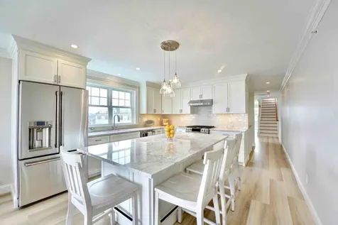 180 Kings Highway Hampton NH 03842