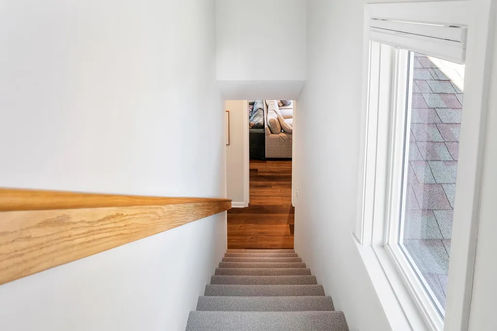 75 Hilltop Place New London NH 03257