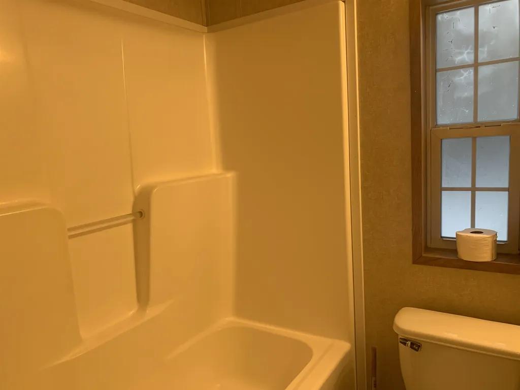 6 Mavis Avenue Rochester NH 03839