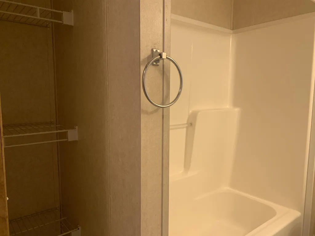 6 Mavis Avenue Rochester NH 03839