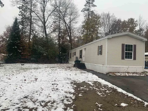 6 Mavis Avenue Rochester NH 03839