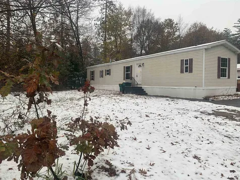 6 Mavis Avenue Rochester NH 03839